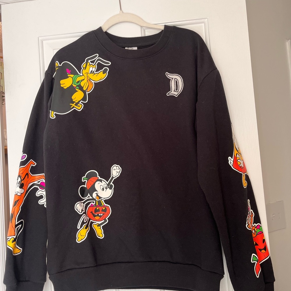 Disneyland Halloween Sweater RARE M